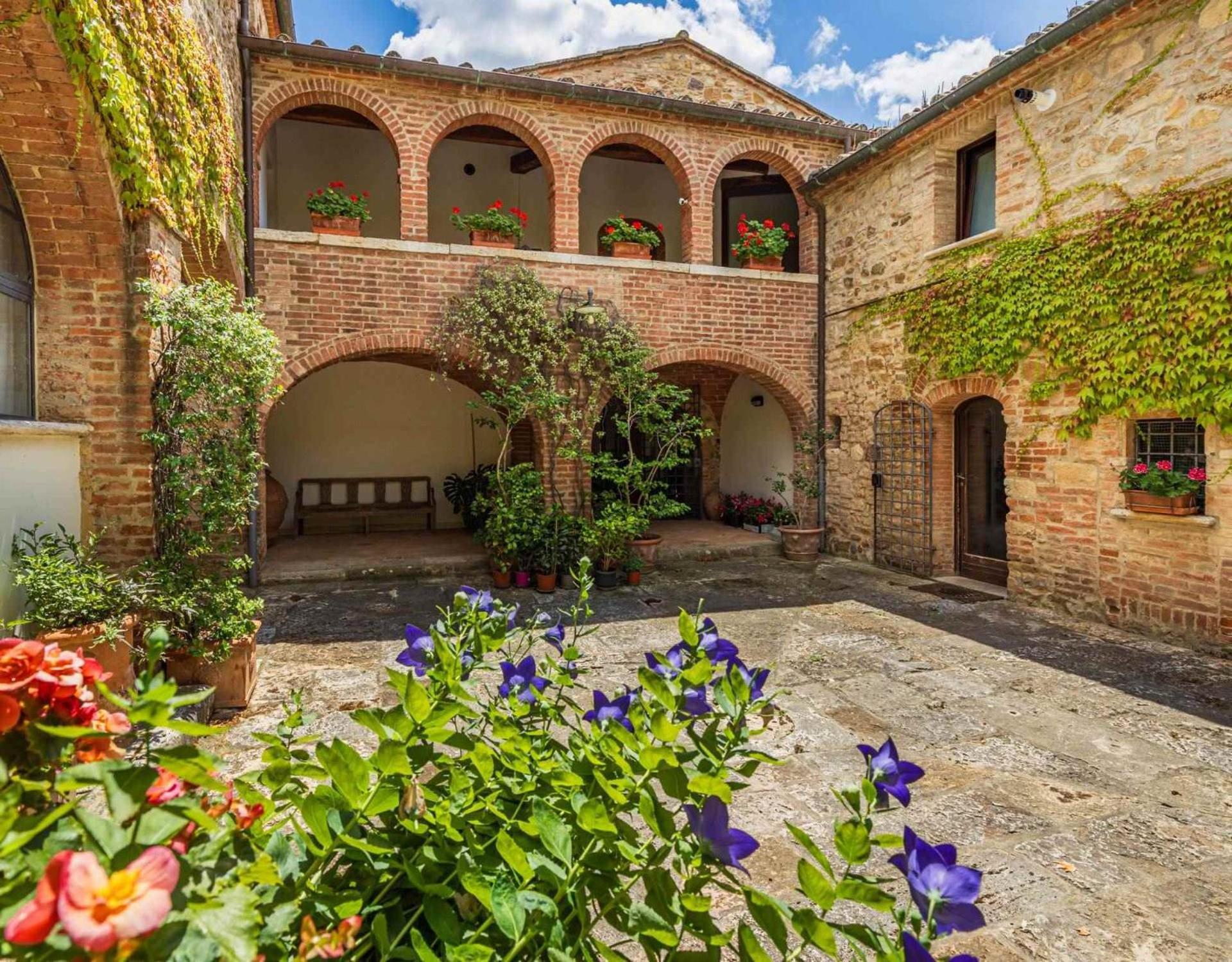 Agriturismo Tenuta Il Tasso Rapolano Terme Bagian luar foto