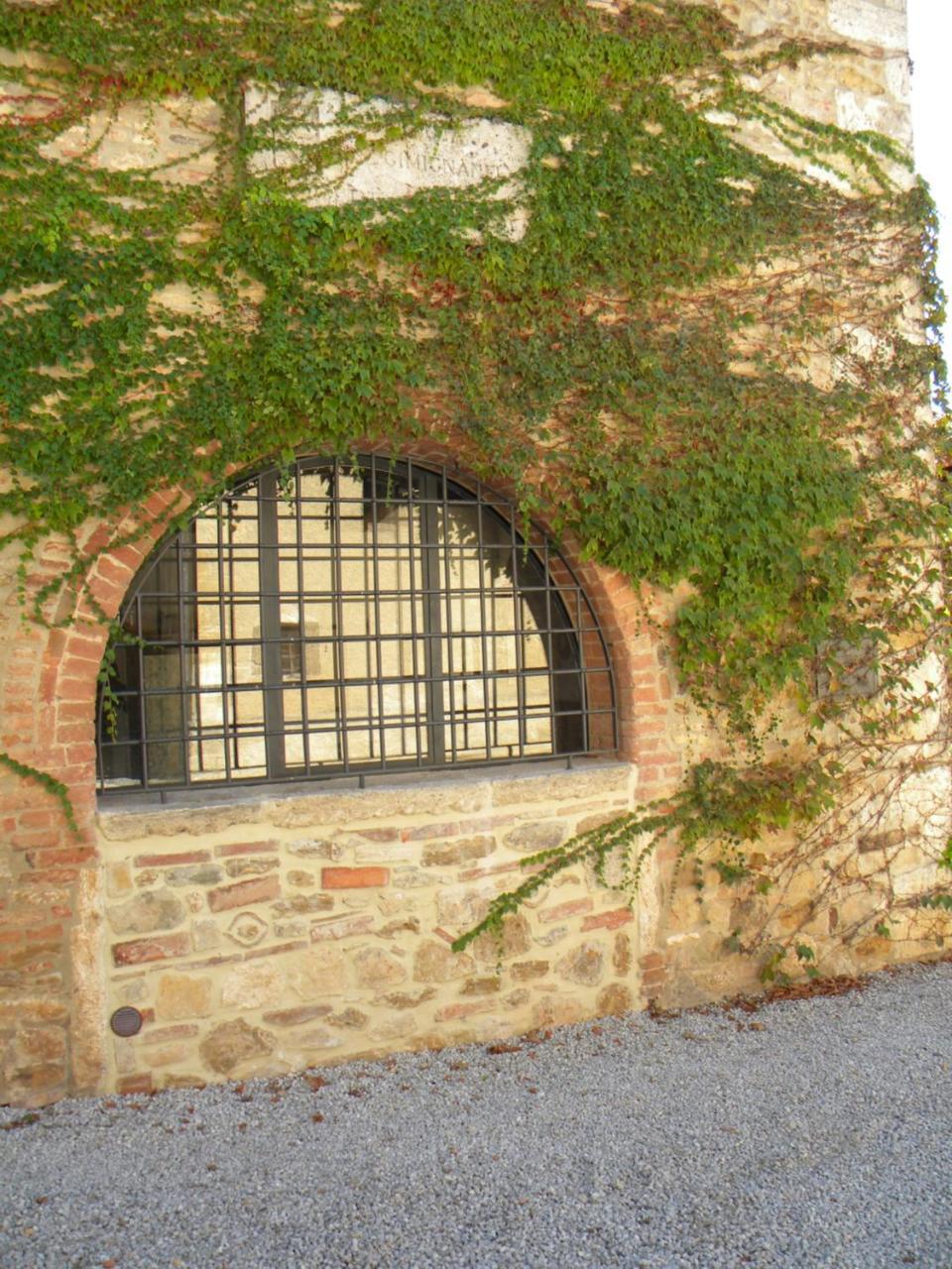 Agriturismo Tenuta Il Tasso Rapolano Terme Bagian luar foto